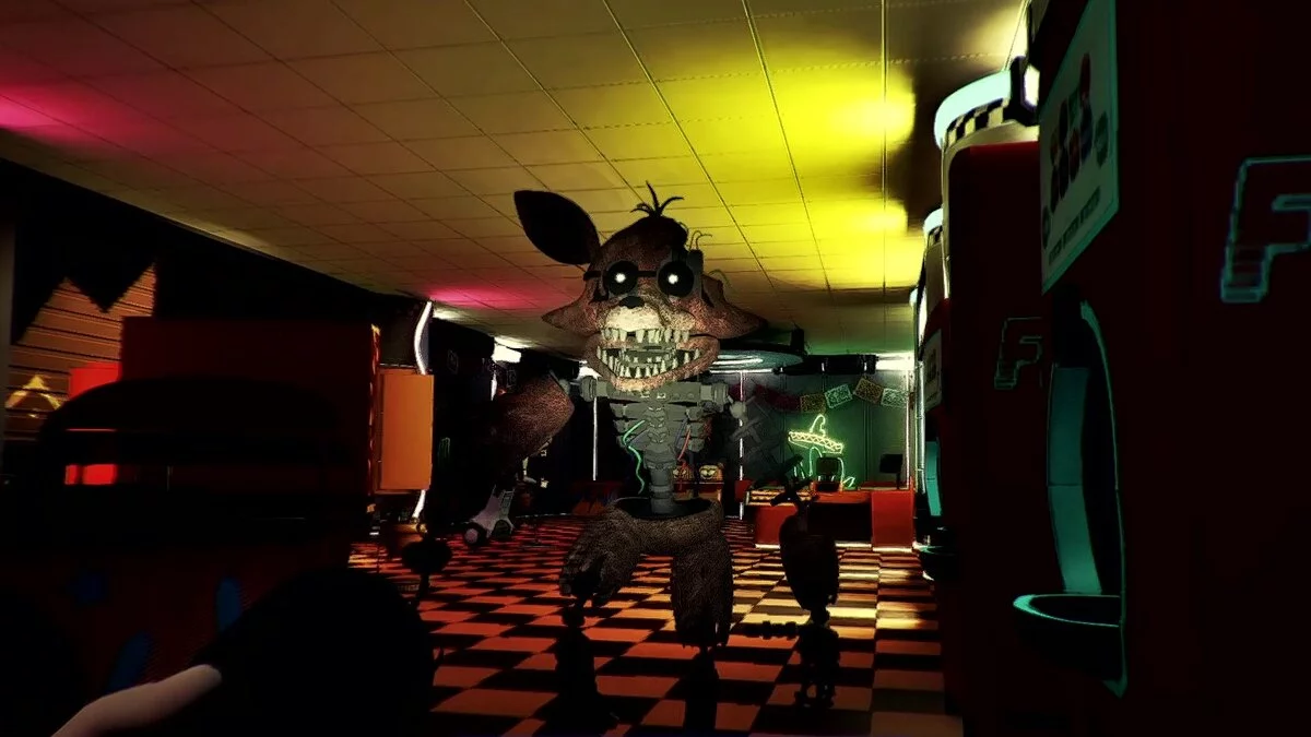 Five Nights at Freddy's: Security Breach — Воспламененный Фокси вместо Рокси