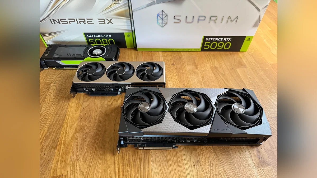 Размеры RTX 5090 на фоне других видеокарт NVIDIA