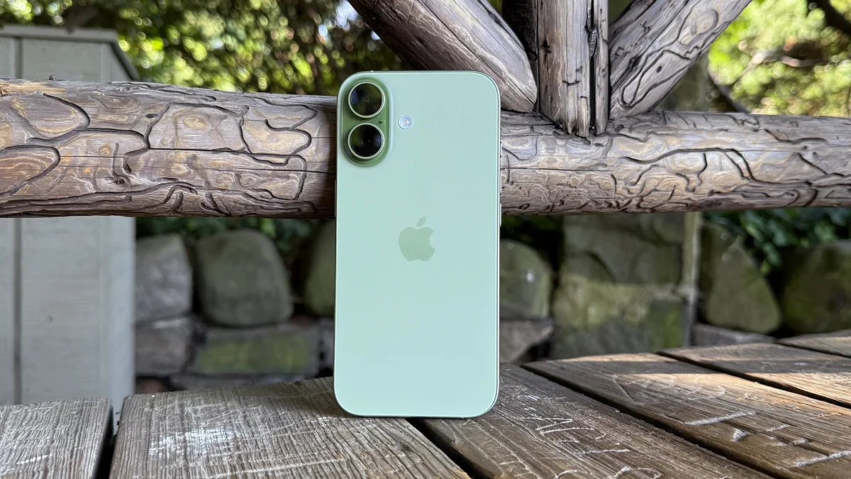 Базовый iPhone 18 выйдет в марте 2027-го, а Pro и складной Ultra — в сентябре