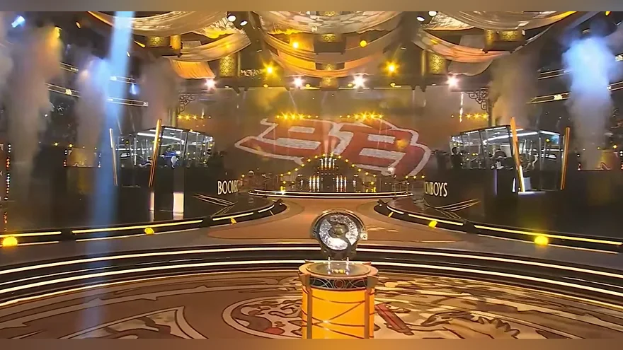 Сцена The International с BoomBoys