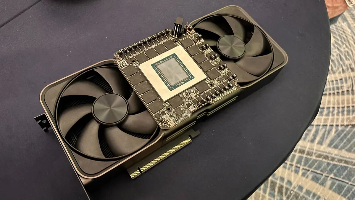 RTX 5090 не выдержала даже старой инди-игры: разъём питания расплавился за час