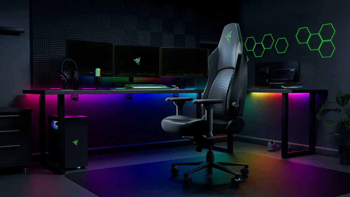 Razer Iskur V2 интересен прежде всего встроенной адаптивной поясничной поддержкой