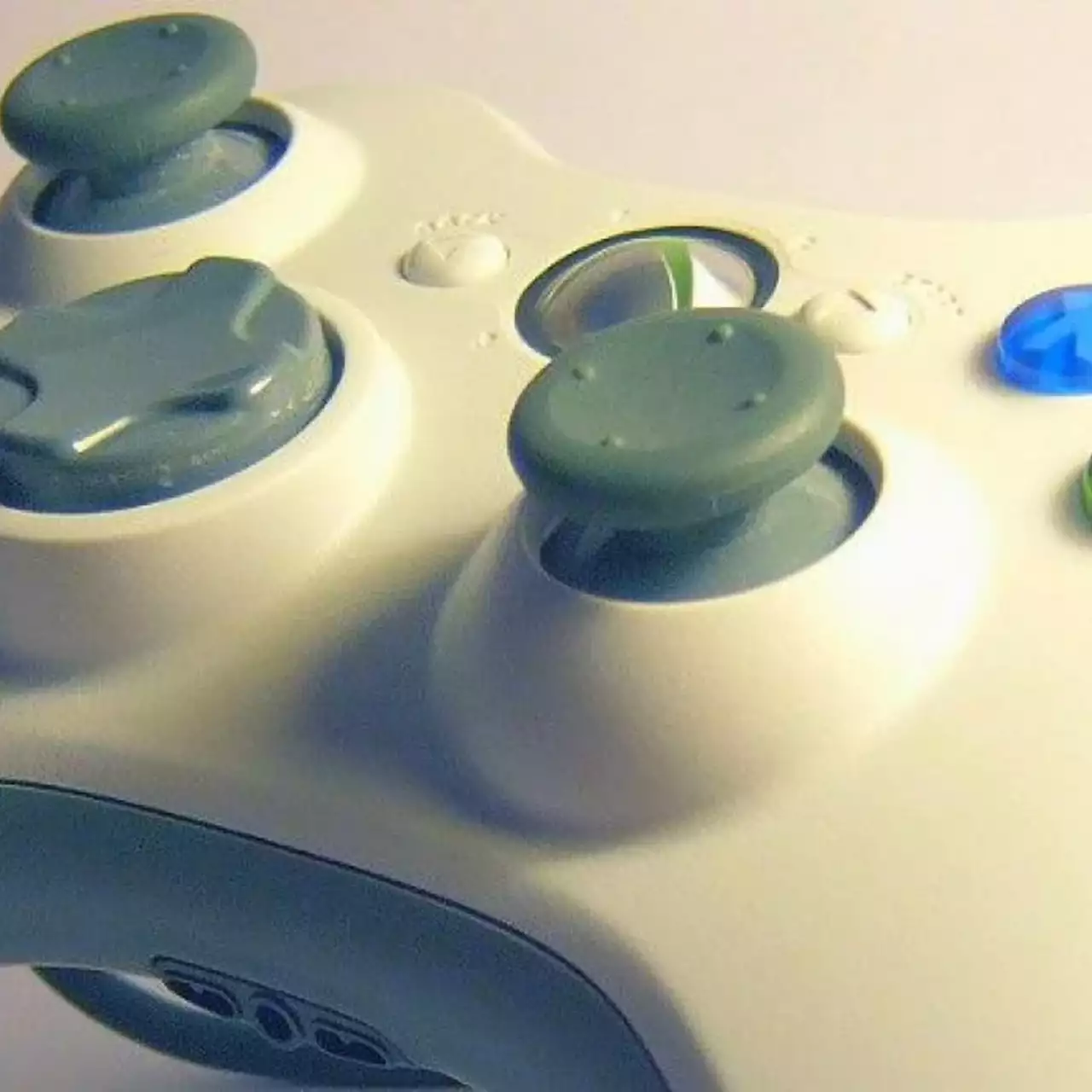 Microsoft сообщила о бесплатных играх августа в Xbox Live Gold